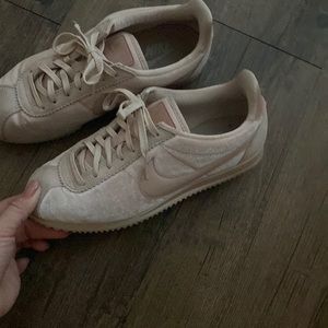 Pink velvet Nike cortez
